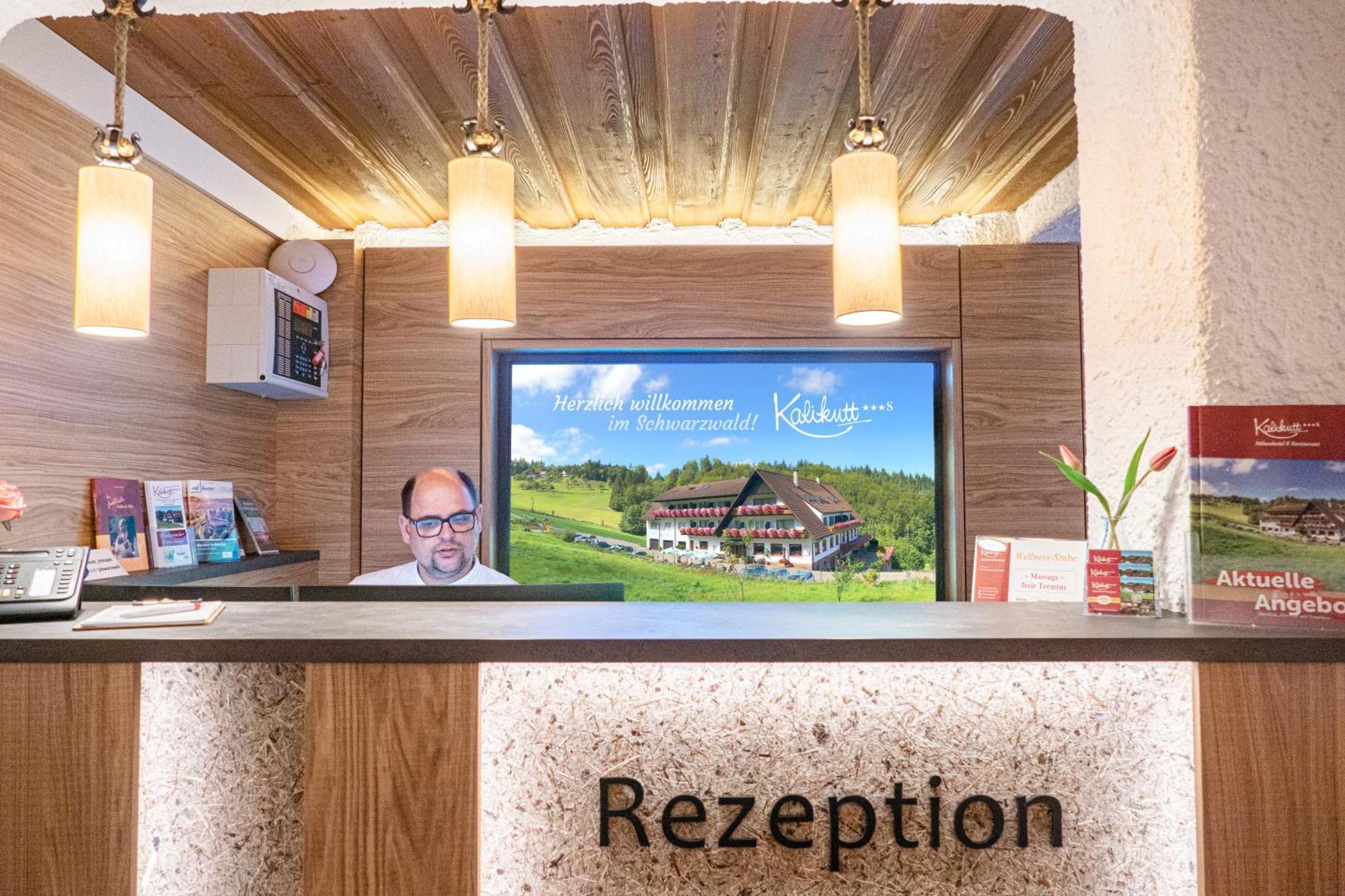 Hoehenhotel & Restaurant Kalikutt Oppenau Bagian luar foto