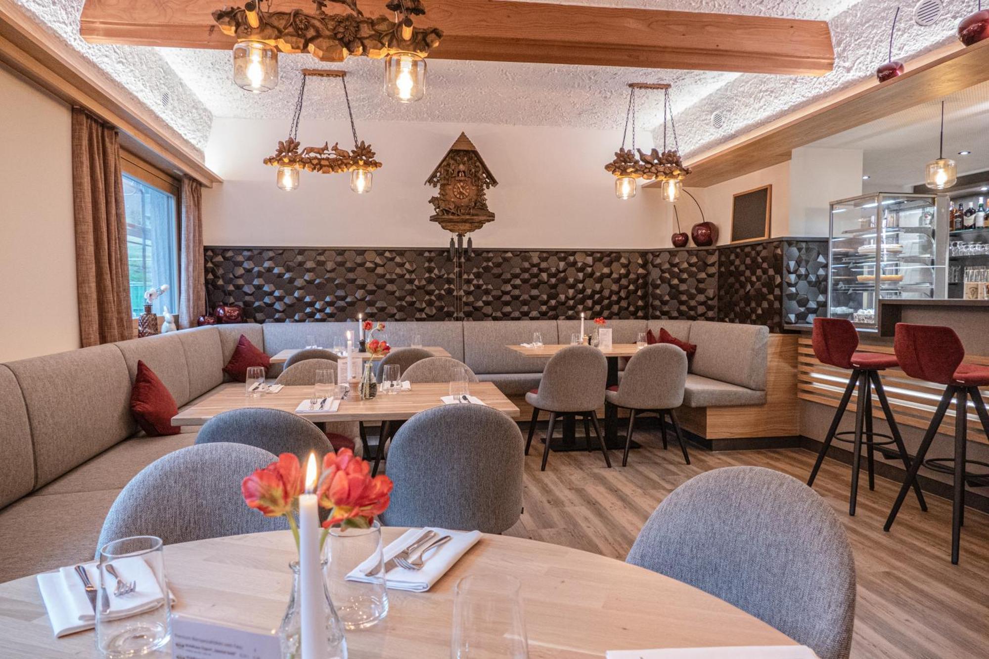 Hoehenhotel & Restaurant Kalikutt Oppenau Bagian luar foto